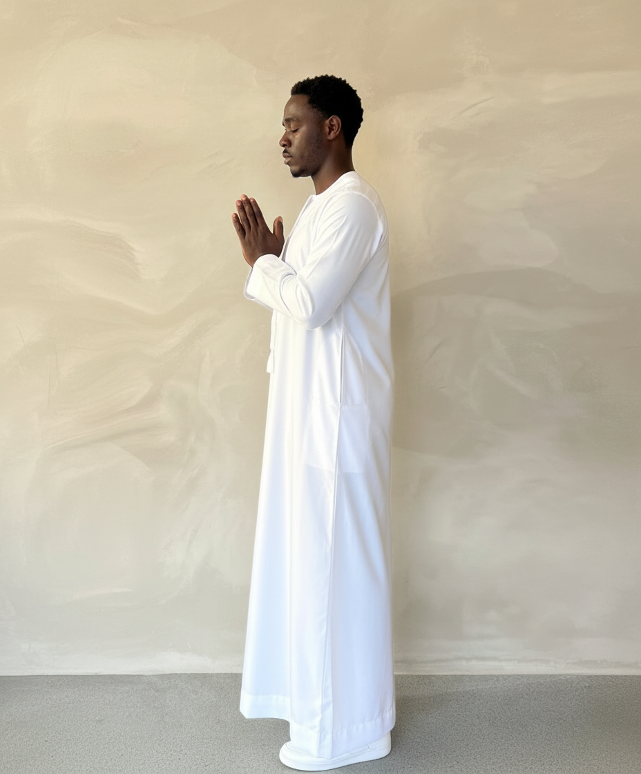 Classic White Emirati thobe