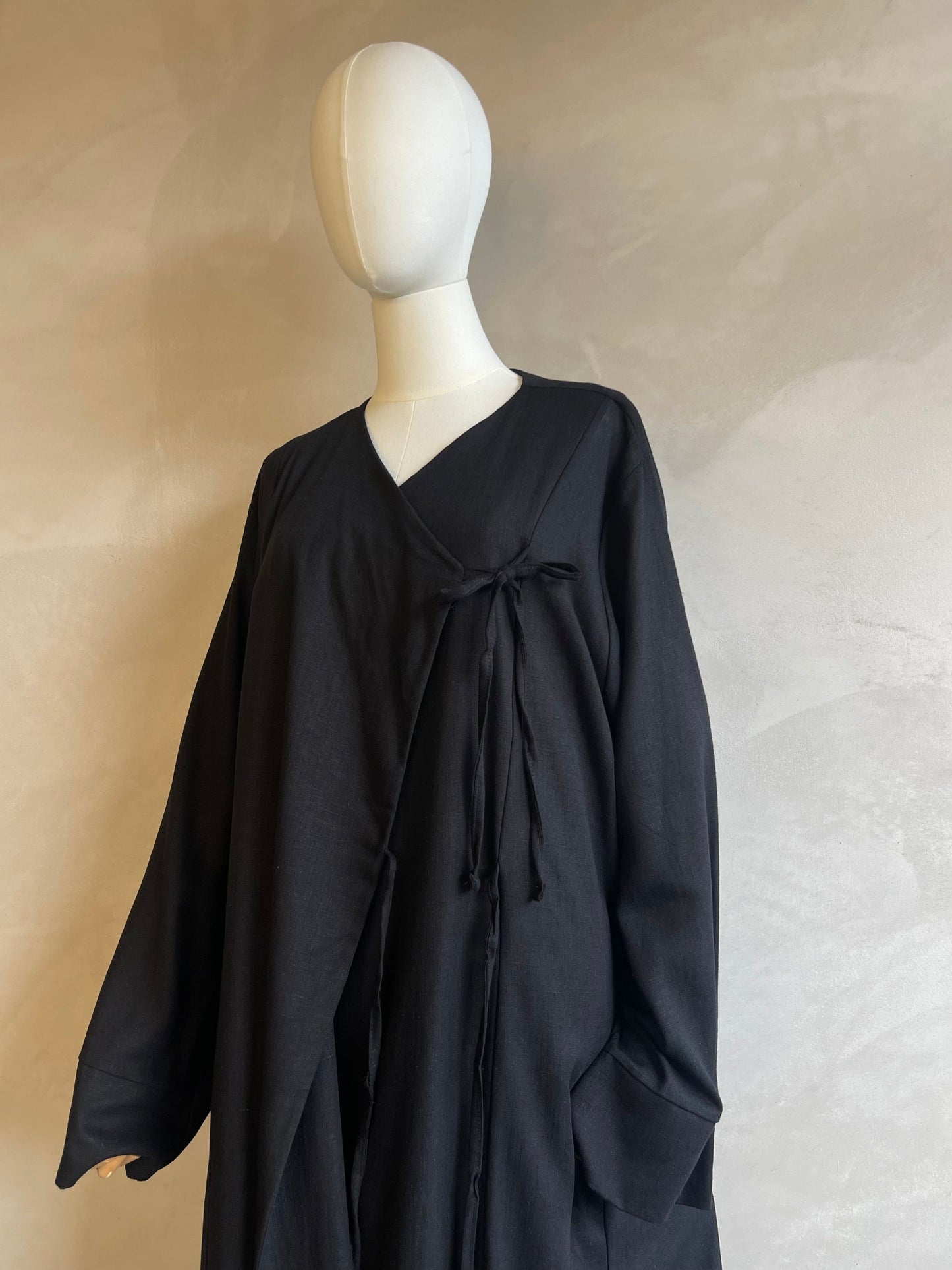 Coal Wrap Tie Abaya