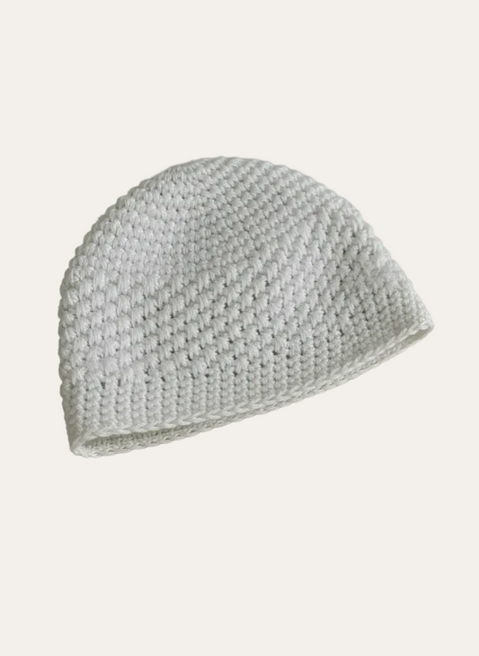White Knitted hat